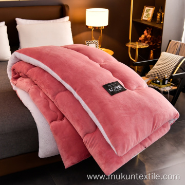 Skin friendly durable solid color milk velvet quilt